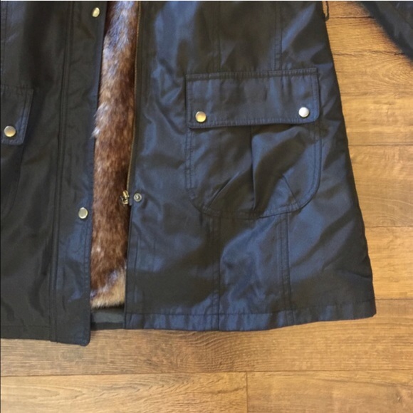 Black jacket with removable FUR lining - Picture 3 of 4