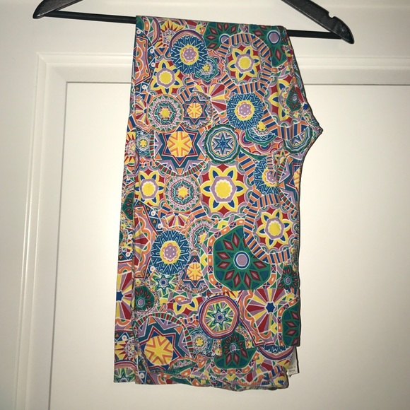 Lularoe Kaleidoscope Leggings, TC