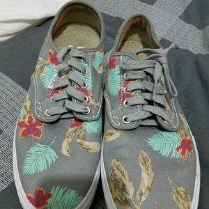 Brand new Vans Shoes