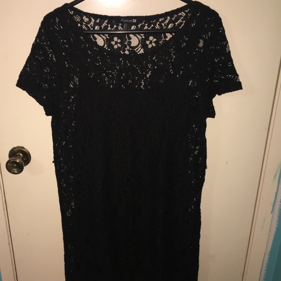 Black floral lace shiftdress