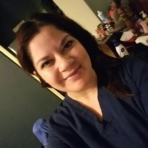 Meet your Posher, Yesenia