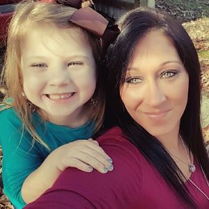 Meet your Posher, Candice