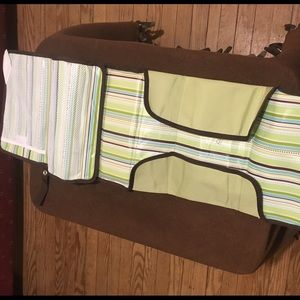 Munchkin Designer Travel Diaper Change Kit