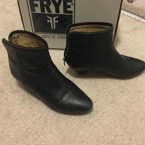 Frye bootie