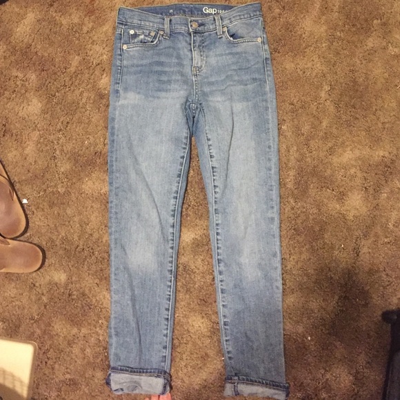 GAP Girlfriend Surf Jeans - Picture 2 of 3