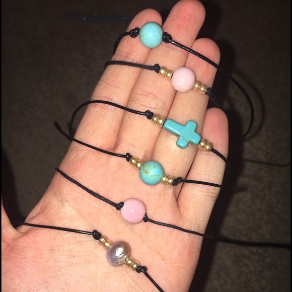 $10 chokers