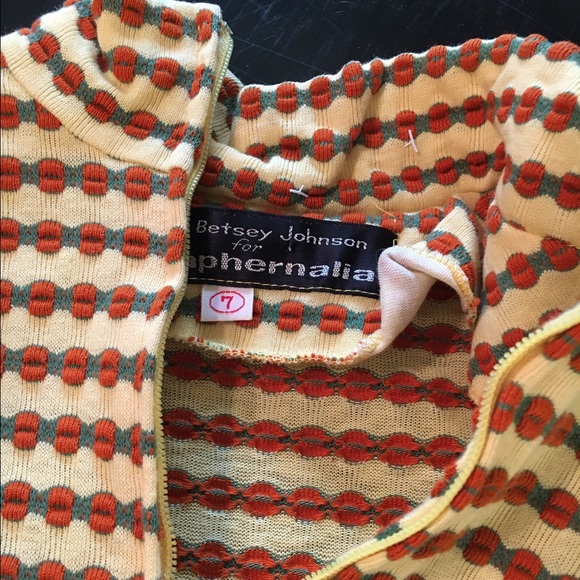 ❌SOLD ❌ Rare Betsy Johnson for paraphernalia - Picture 2 of 4