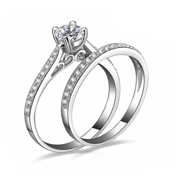 Gorgeous 2 Pcs Wedding Set - Picture 4 of 5