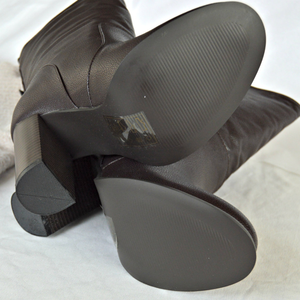 Ema mid calf gold buckles boots - Picture 4 of 4