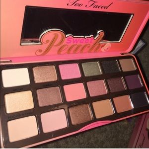 peach pallete