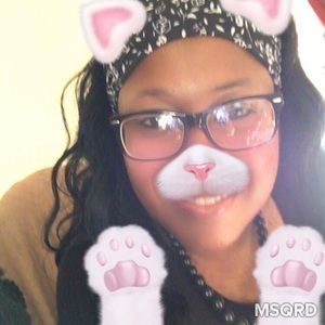 Meet your Posher, Tosha