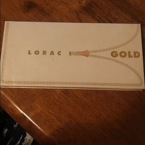 Lorac unzipped gold palette