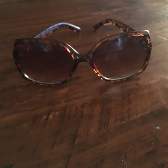 FAUX MK sunglasses