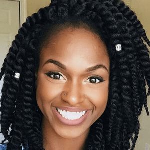 Meet your Posher, Lelia