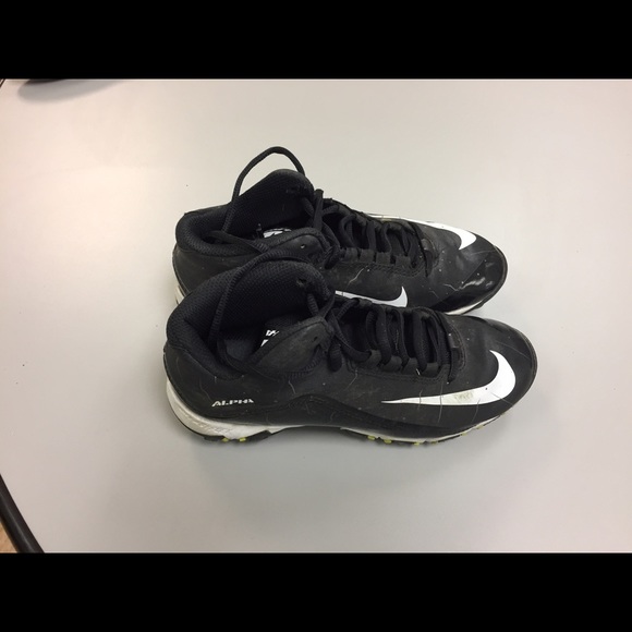 Football cleats