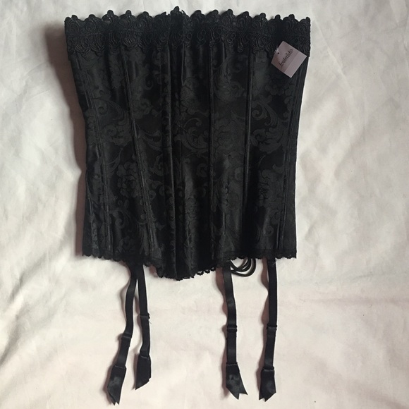 FREDERICK's of HOLLYWOOD SWEETHEART DREAM CORSET - Picture 4 of 5