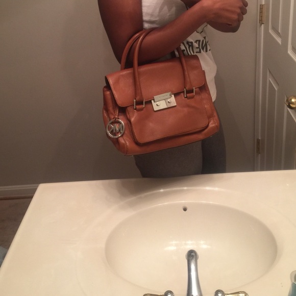 Michael Kors Handbag - Picture 4 of 4