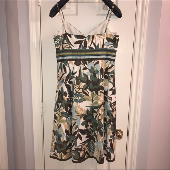 🔴SOLD🔴 Ann Taylor floral tropical print dress - Picture 3 of 4