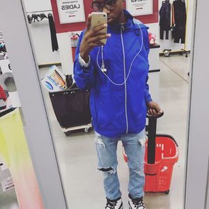 Meet your Posher, Elijah