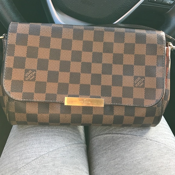 * SOLD *Louis Vuitton DamierfavoriteMM *authentic*