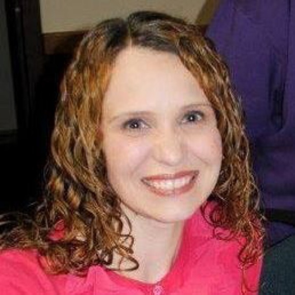 Meet your Posher, Andrea!