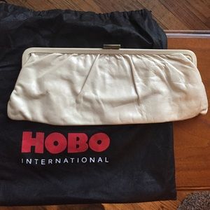 Hobo international clutch