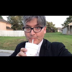 Meet your Posher, Diego