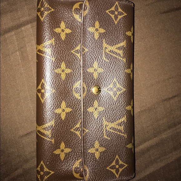 Authentic Louis Vuitton monogram wallet