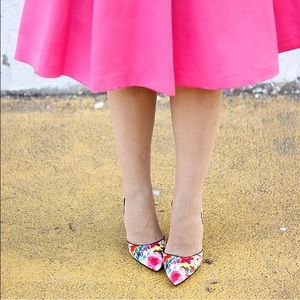 Steve Madden Shoes - Floral pumps Steve Madden Shoes - Floral pumps