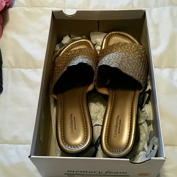 Croft and barrow memory foam sandals