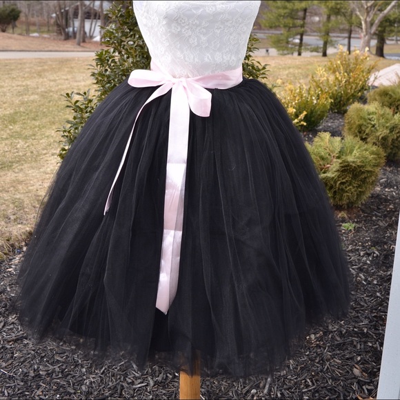 Women's puffy black tulle skirt tutu - Picture 1 of 1