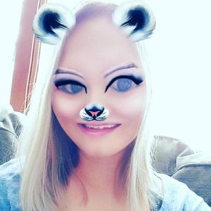 Meet your Posher, Laurin