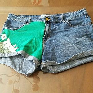 Cute hedgehog denim shorts