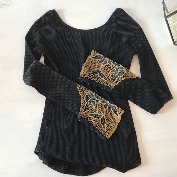 🛍SOLD🛍 Free People Bali Cuff Thermal - Picture 2 of 4