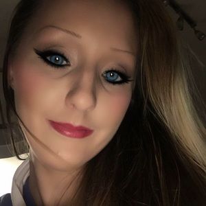 Meet your Posher, Shawna