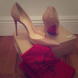 Iriza  Nude Christian Louboutin size 40