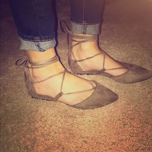 NWOT ❗️SALE❗️Lace up ballet flats size 8