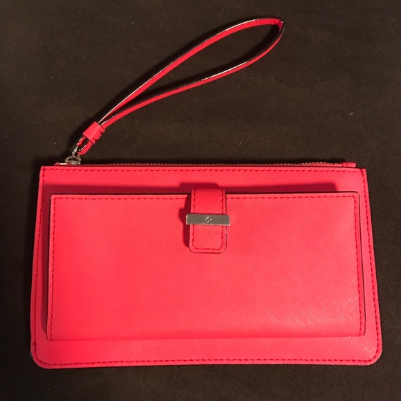 Kate Spade Cedar Street Karolina Wristlet