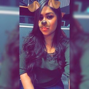 Meet your Posher, Carolina