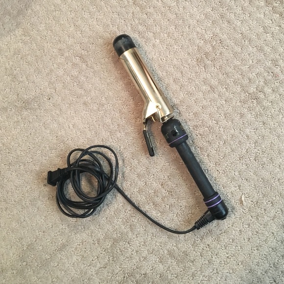 Hot Tools Curling iron- 1.5 inches