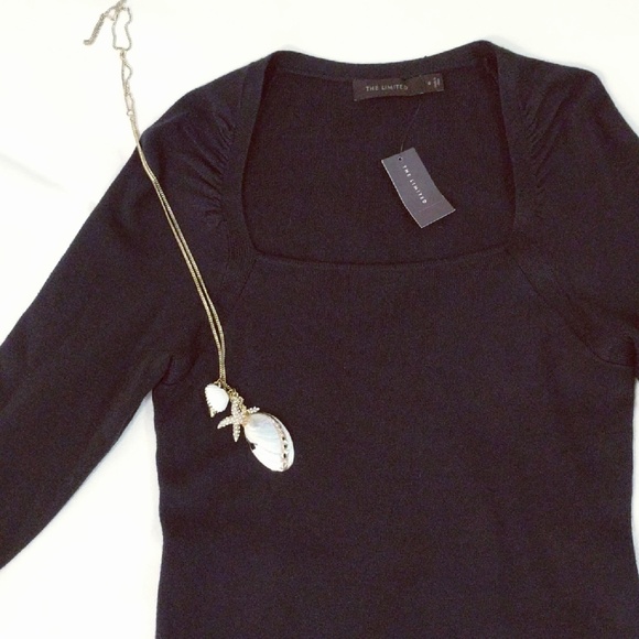 The Limited Black NWT NEW 3/4 small stretch shirt
