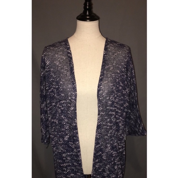 ✨💕FINAL PRICE REDUCTION💕✨ Med LuLaRoe Lindsay