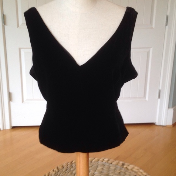 Eveningware velvet top