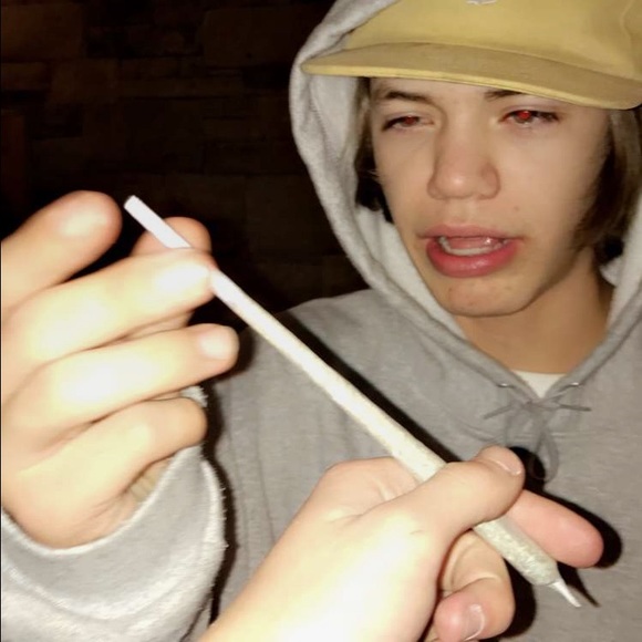 Meet your Posher, Griffin