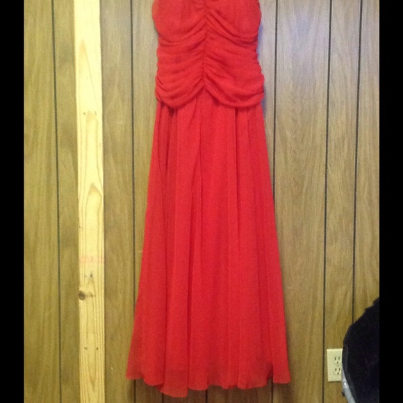 Full length gown - Picture 4 of 4