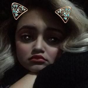 Meet your Posher, Ana