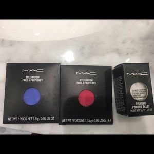 MAC PRO Harley Quinn eye and face makeup kit