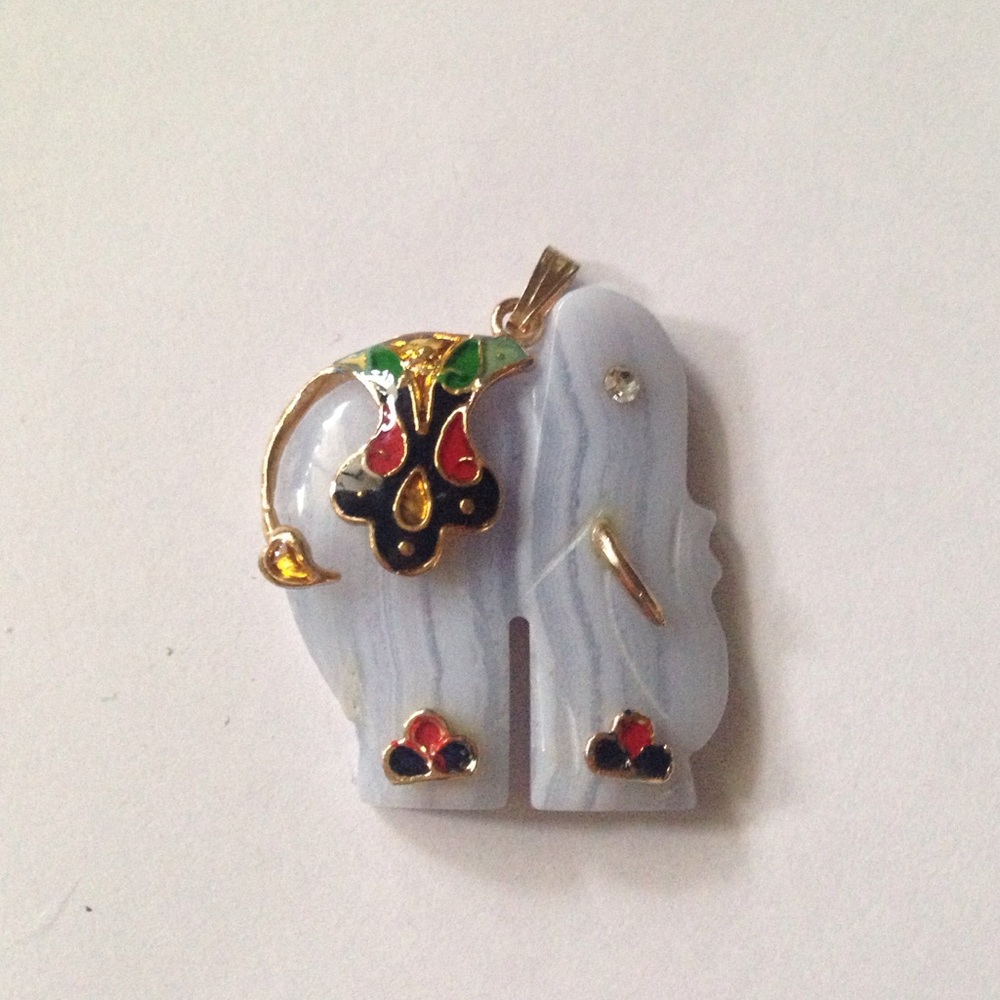 Elephant pendant