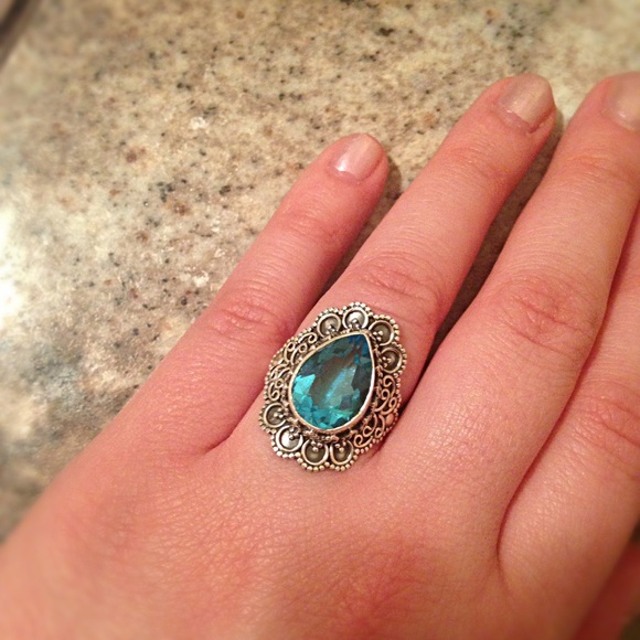 Solid sterling silver 5CT blue topaz ring size 6 - Picture 4 of 4