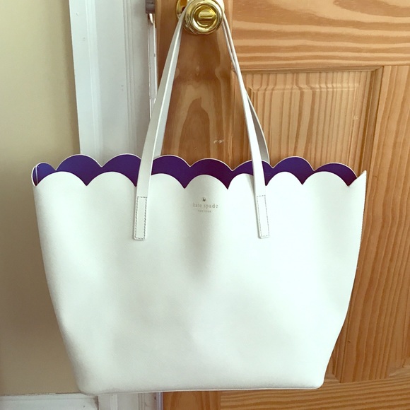 Kate spade scalloped tote